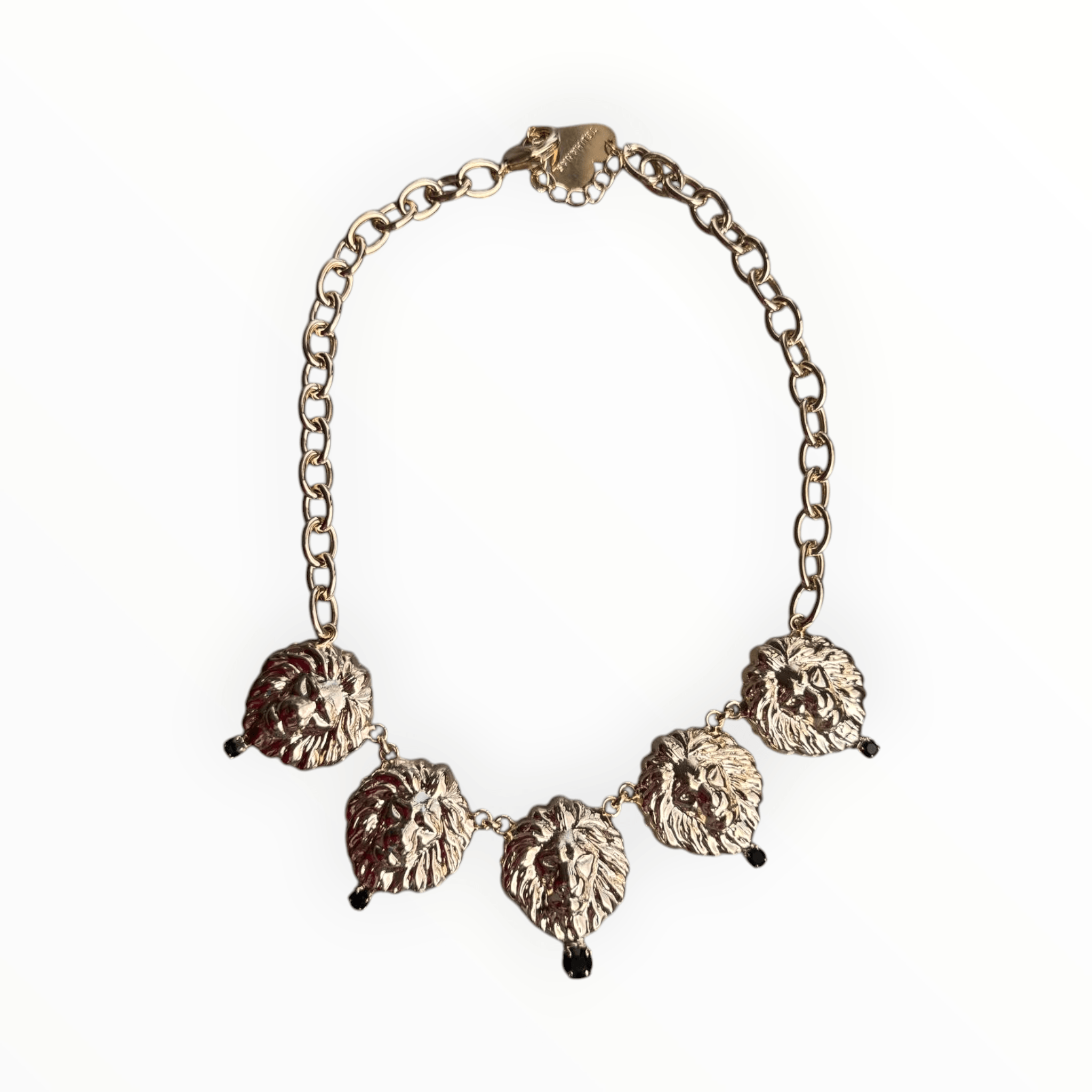 collar leones