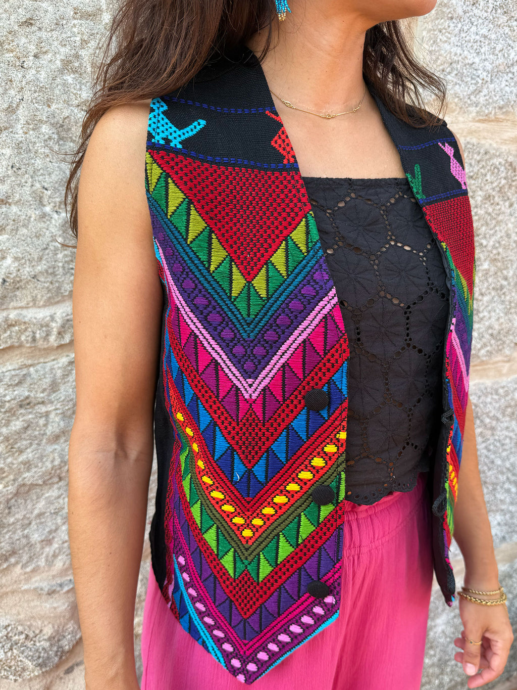 CHALECO MEXICANO COLORIDO ROJO ROSA – ÉTNICO ARTESANAL